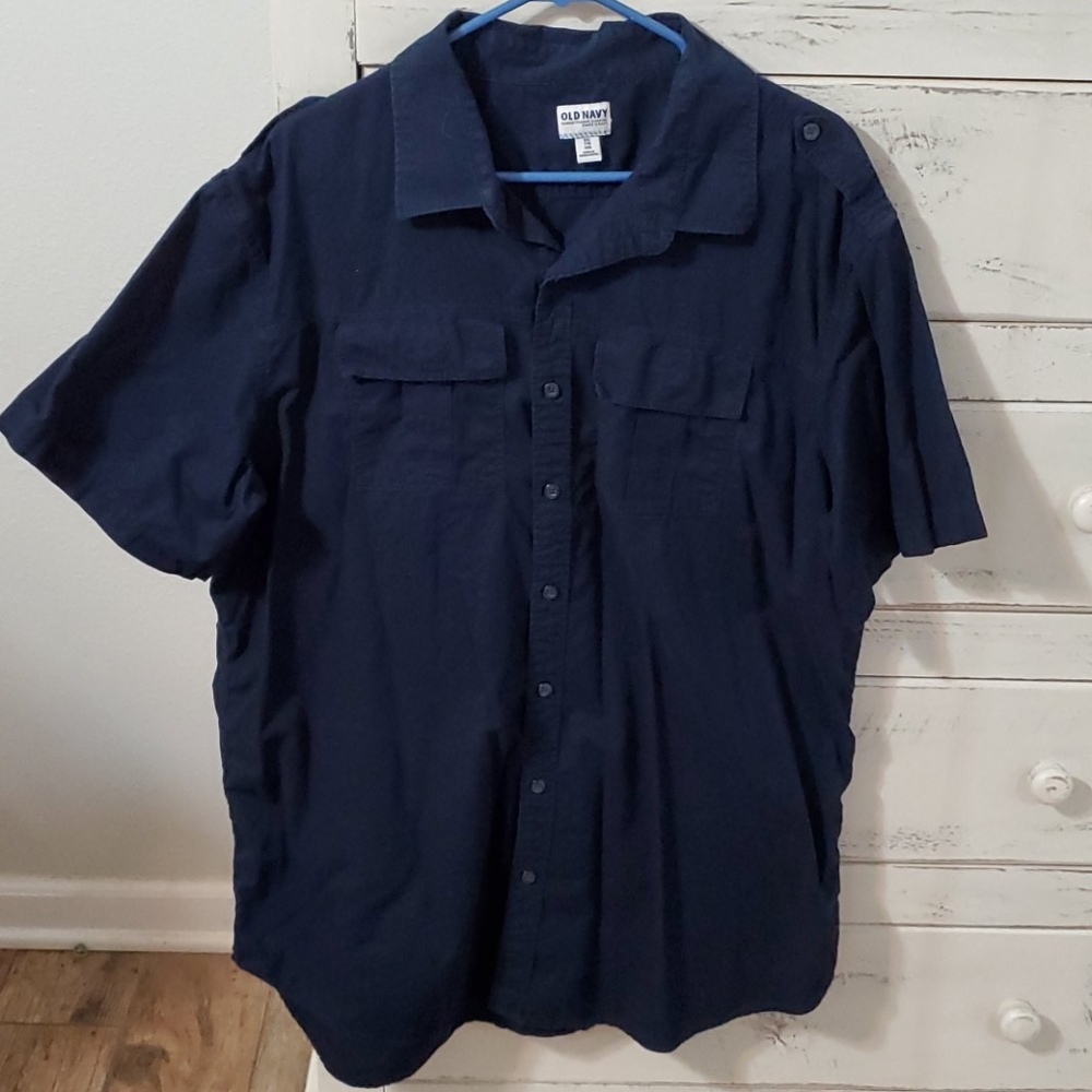 Old Navy navy short sleeve button up shirt